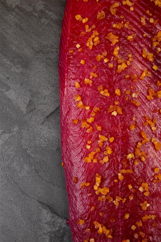 Gravlax w burakach z pomarańczą