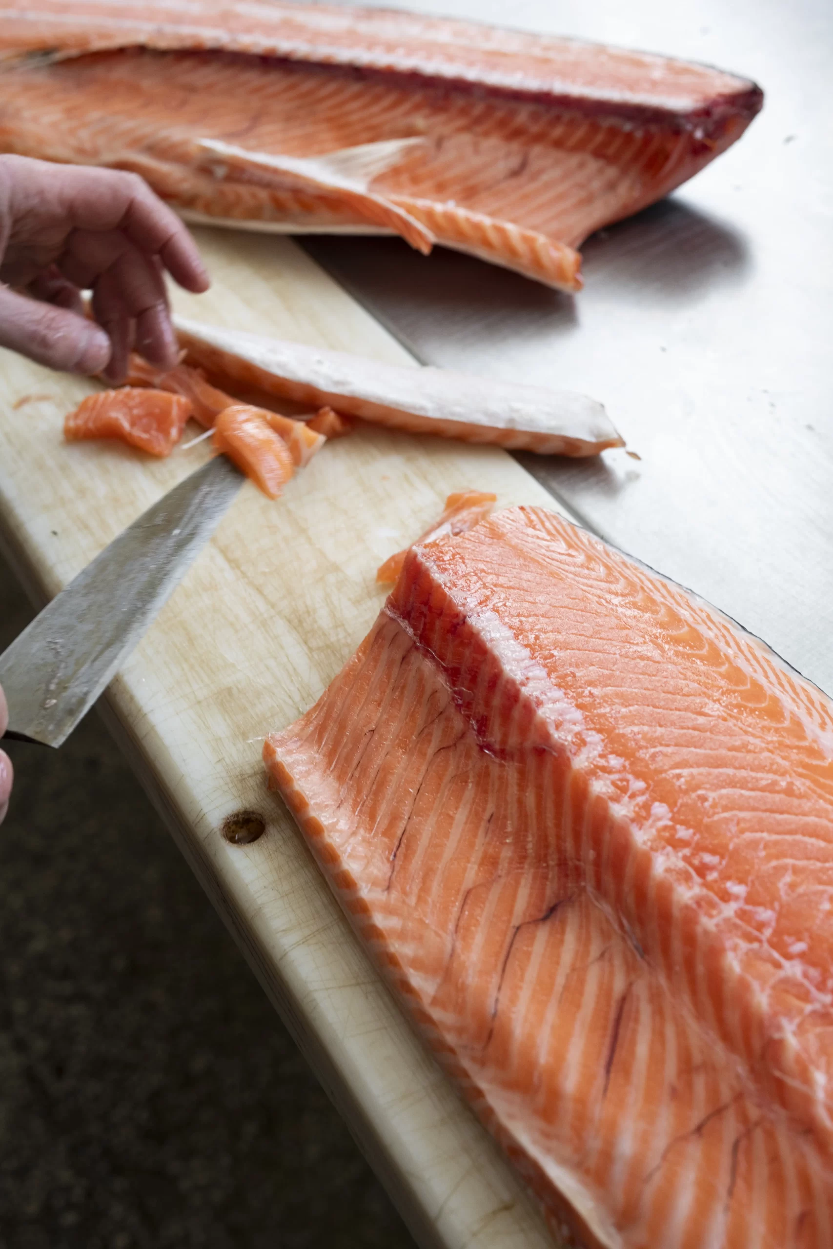 Łosoś filet sezonowany świeży